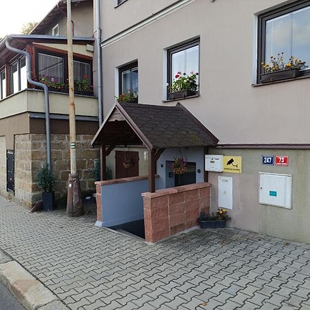Appartamento U Bocmana S Vyhledem Na Zamek A Labe Decin Esterno foto