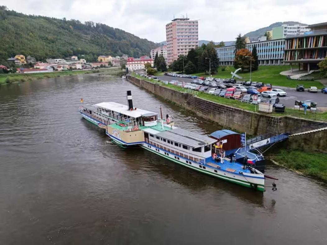 Appartamento U Bocmana S Vyhledem Na Zamek A Labe Decin Esterno foto