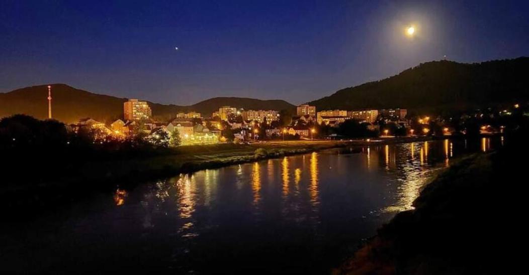 Appartamento U Bocmana S Vyhledem Na Zamek A Labe Decin Esterno foto