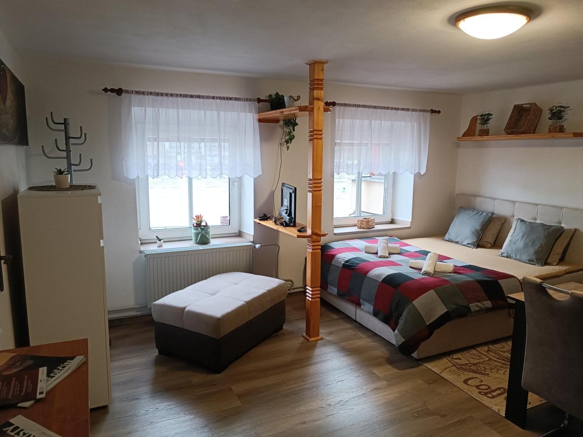 Appartamento U Bocmana S Vyhledem Na Zamek A Labe Decin Esterno foto