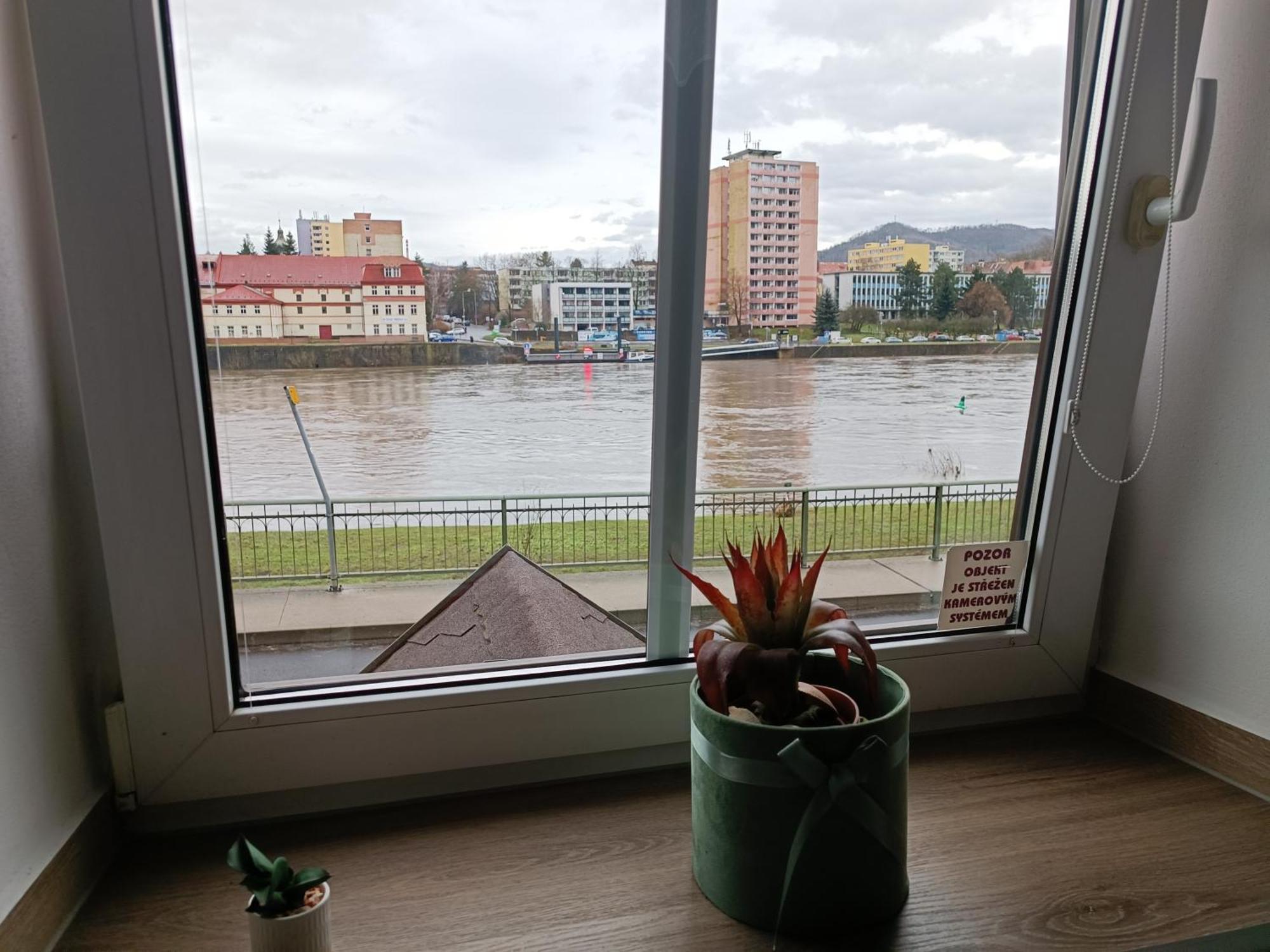 Appartamento U Bocmana S Vyhledem Na Zamek A Labe Decin Esterno foto