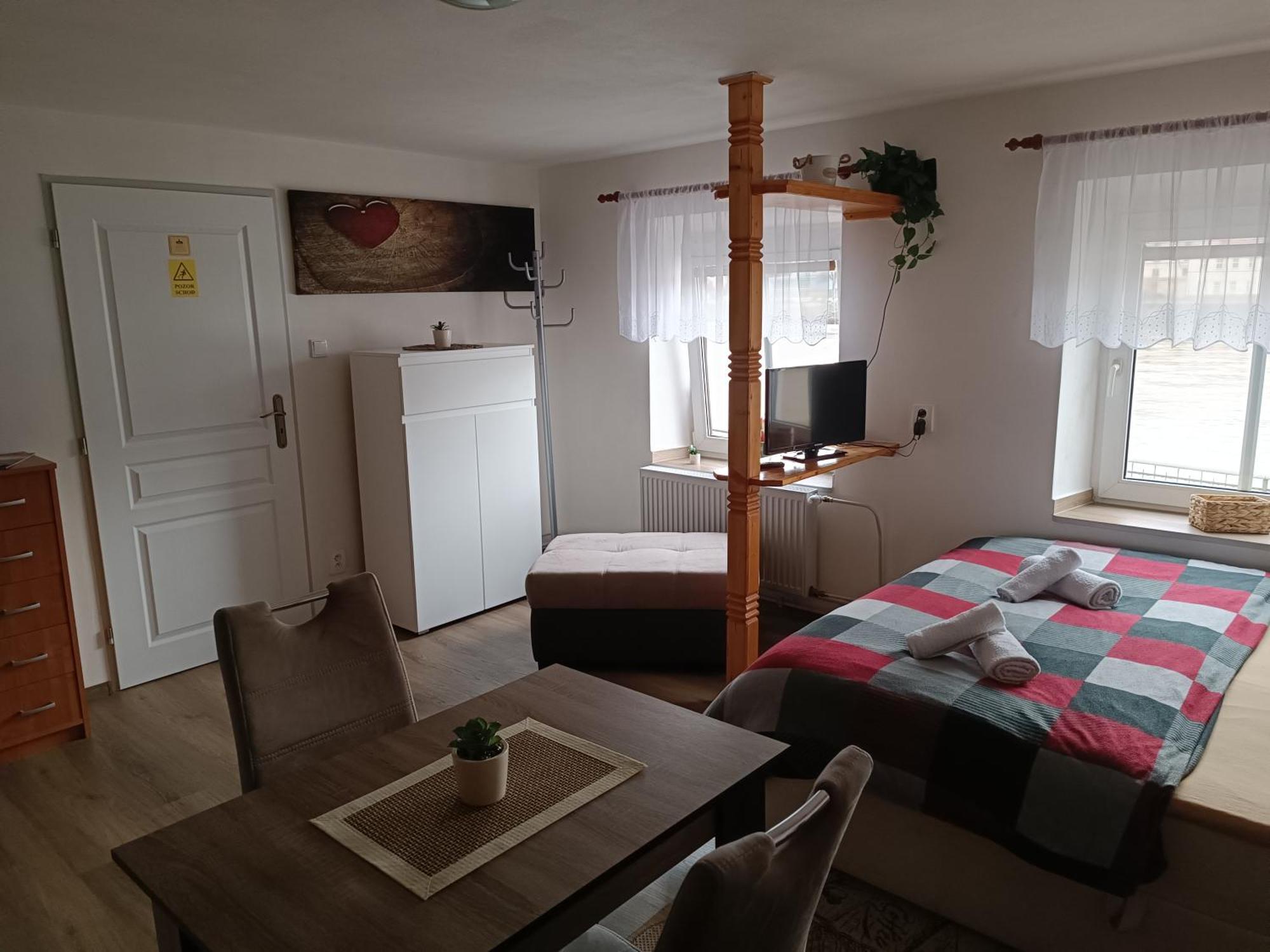 Appartamento U Bocmana S Vyhledem Na Zamek A Labe Decin Esterno foto