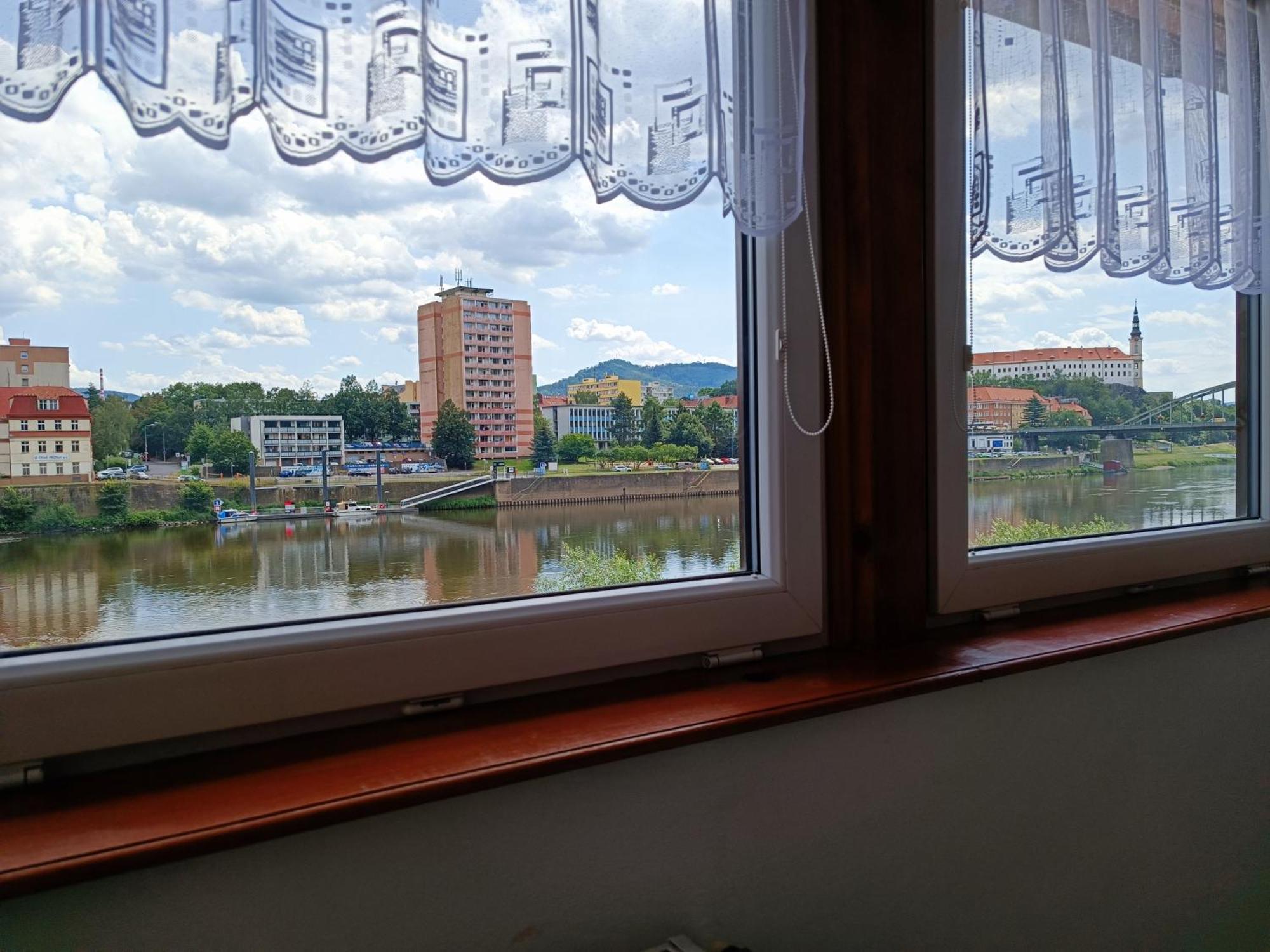 Appartamento U Bocmana S Vyhledem Na Zamek A Labe Decin Esterno foto