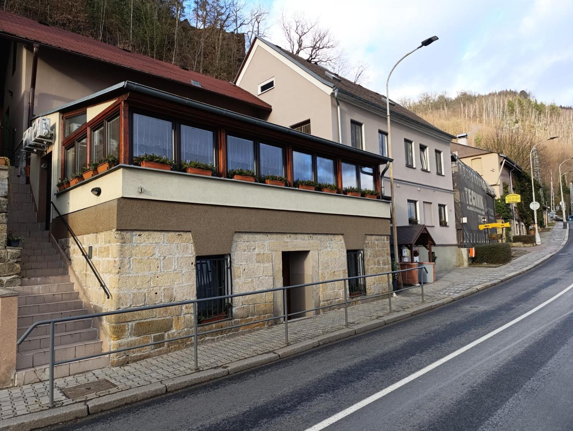 Appartamento U Bocmana S Vyhledem Na Zamek A Labe Decin Esterno foto